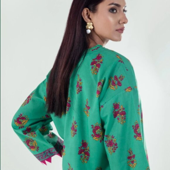 Sana Safinaz Kurta – Elegant Designer Piece - Picture 3 of 3